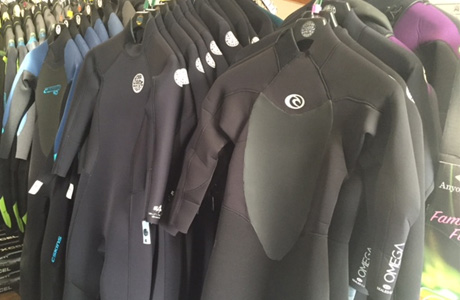 cat-womens-wetsuits.jpg